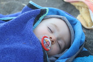 医院代生孩子睡觉发烧怎么办 医院代生孩子睡觉发烧怎么办